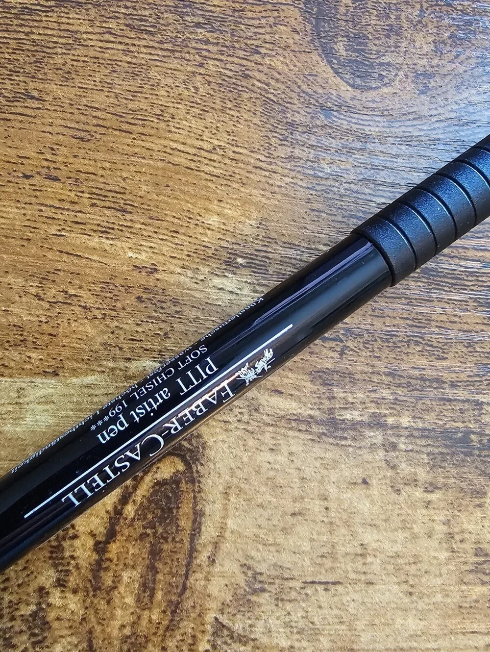 Faber-Castell Pitt Artist Pen with a black soft chisel nib SC 199